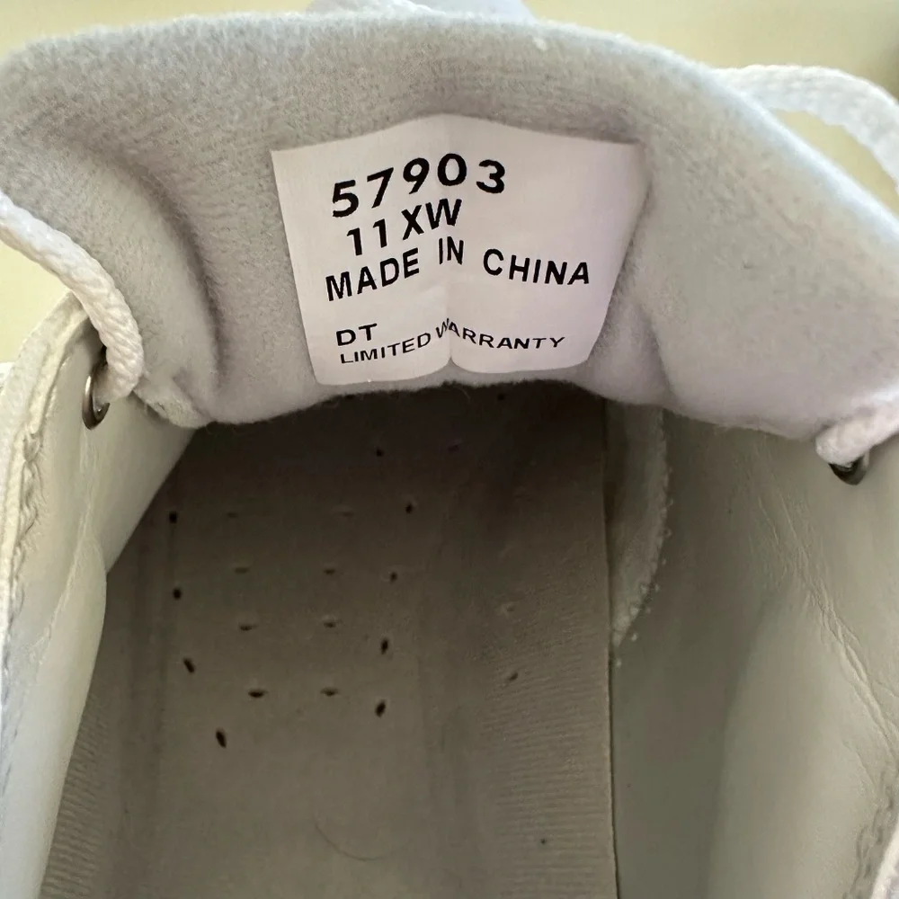 FOOTJOY Men’s Golf Shoes  Size 11 XW - New - Never Worn - Picture 6 of 6